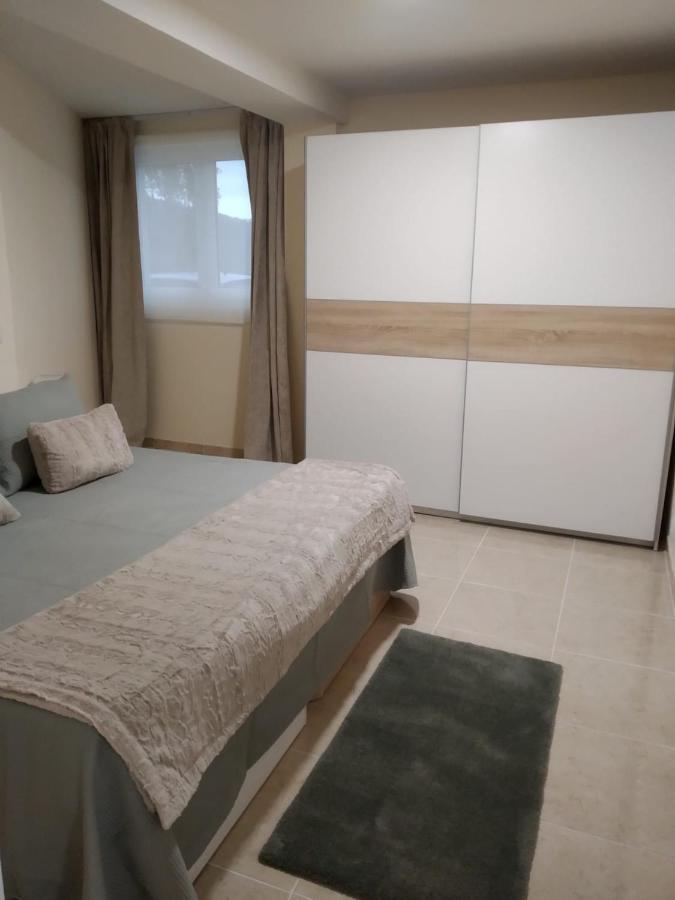 Casa Eduardo 1 Apartment El Puente  ภายนอก รูปภาพ